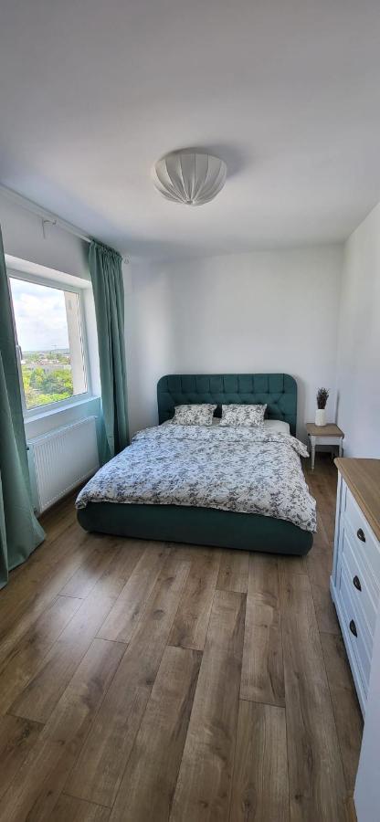 Lux & Confort - Apartament 3 Camere Bukarest Eksteriør billede