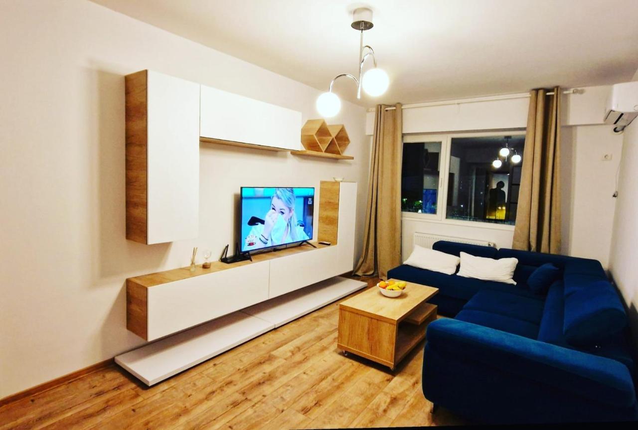 Lux & Confort - Apartament 3 Camere Bukarest Eksteriør billede